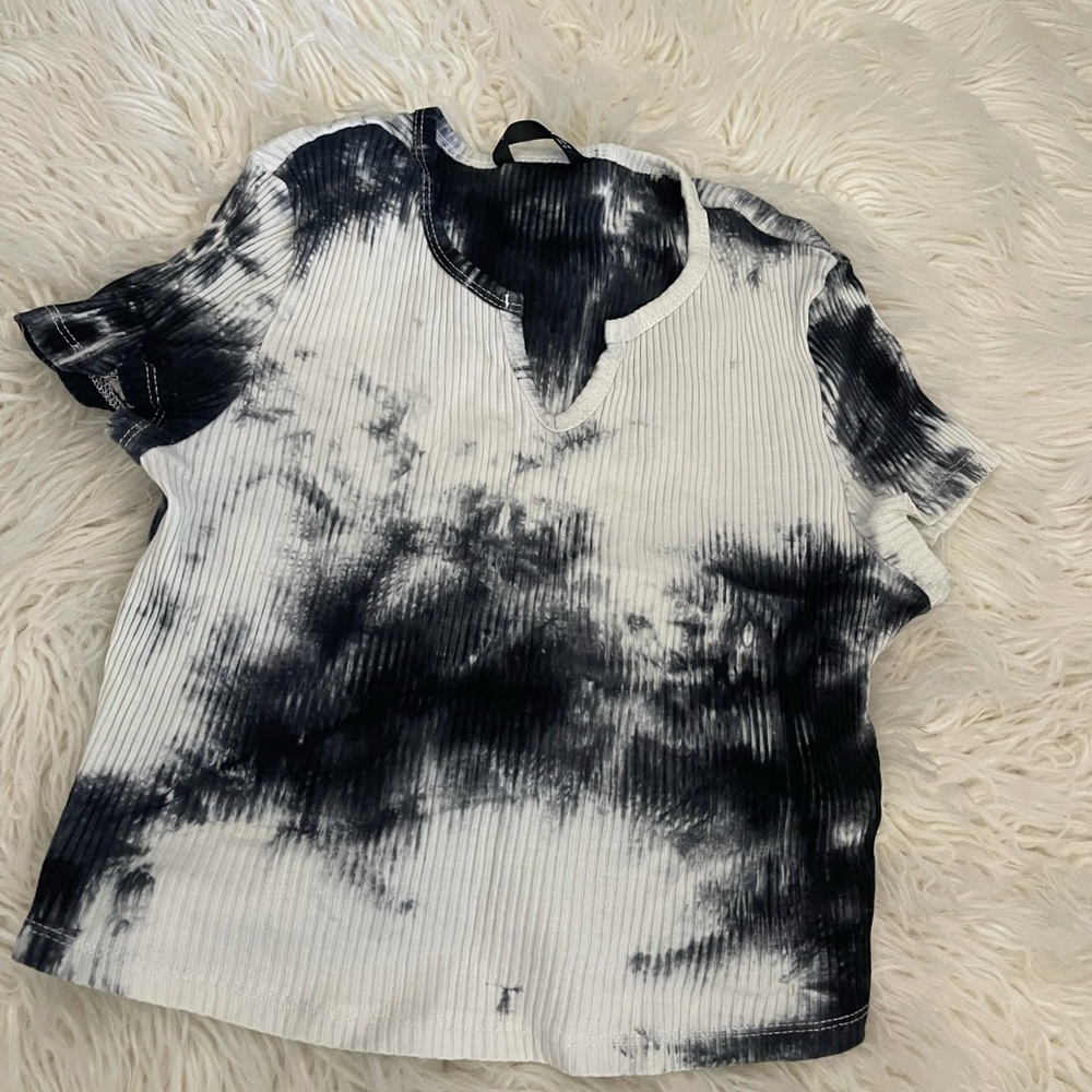 Size M - Picture 2 of 5